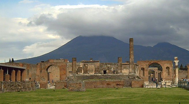 Pompeya, la ciudad sepultada por el Vesubio